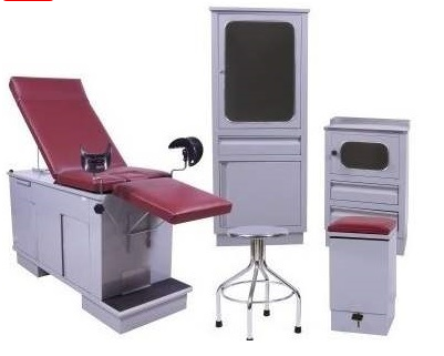 Juego de Consultorio modelo Futuro que Incluye 5 piezas Básico. 
Mesa de Exploración Mod. Futuro Fabricada lamina negra con pierneras, Gabinete Sencillo Fabricado en Lamina Negra, Vitrina sencilla fabricada en lamina negra sin entrepaños, Bote Banco Basurero Tapizado Fabricado en Lamina Negra, Banco giratorio Cromado. NAC-MEDIC