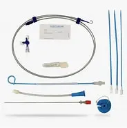 SET DE NEFROSTOMIA PERCUTANEA PIGTAIL DE 10 FR. X 30 CM. DE LONG, INCLUYE:1 CATETER PIGTAIL 10 FR. X 30 CM. DE LONG.1 GUIA DE ALAMBRE DE .038 X 100CM. DE LONG. 1 AGUJA TROCAR DE 18 GA. X 20 CM.,4 DILATADORES(6,8,10 Y 12 FR.)1 ESTILETE. 1 TUBO