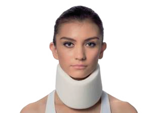 Collarín cervical blando  Materiales: Nylon  Espuma de Poliuretano Hilo de spandex Cierre de velcro Color:  Beige