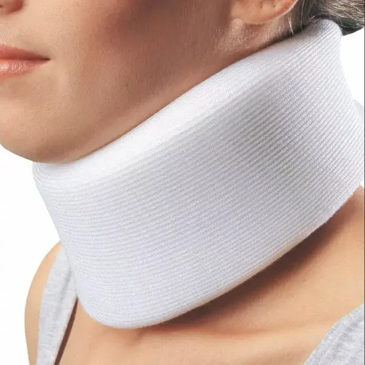 COLLARÍN CERVICAL BLANDO PERF.MED. Blanco (Ortobásicos) EX-GDE. c/1 Pza. 
