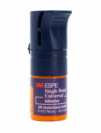 ADHESIVO DENTAL FOTOPOLIMERIZABLE DE RESINA, UNIVERSAL, PARA TECNICA DE GRABADO TOTAL, AUTOGRABADO O GRABADO SELECTIVO DE ESMALTE